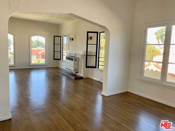 2924 1/2 12th Avenue, Los Angeles CA 90018