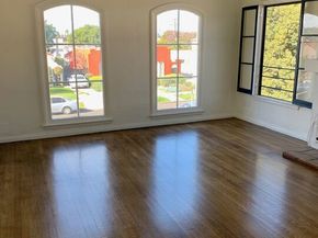 2924 1/2 12th Avenue, Los Angeles CA 90018