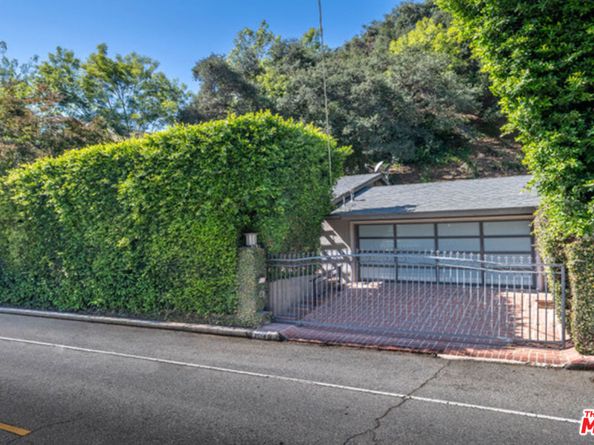 2559 HUTTON Drive, Beverly Hills CA 90210