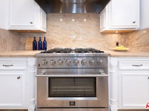 2559 HUTTON Drive, Beverly Hills CA 90210