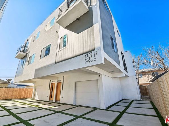 2923 S Burnside Avenue, Los Angeles CA 90016