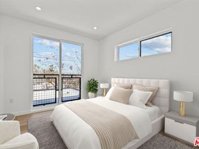 2923 S Burnside Avenue, Los Angeles CA 90016