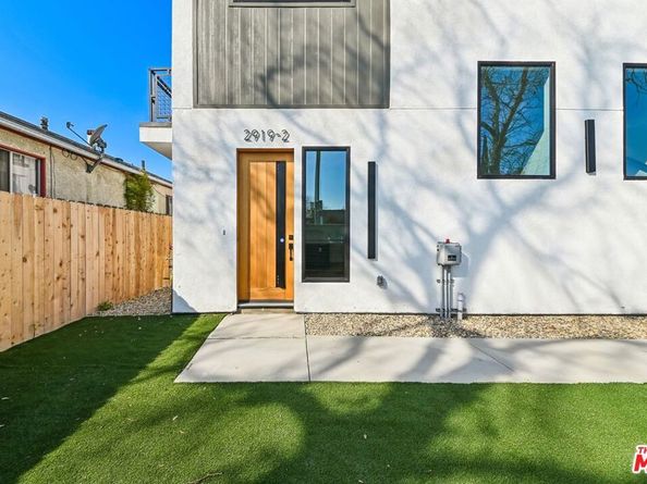 2923 S Burnside Avenue, Los Angeles CA 90016