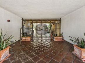 2311 4th Street 205, Santa Monica CA 90405
