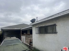 814 E 104th Street, Los Angeles CA 90002