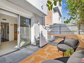 1150 S Oxford Avenue 104, Los Angeles CA 90006