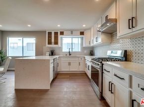 1832 Rockefeller Lane 9, Redondo Beach CA 90278