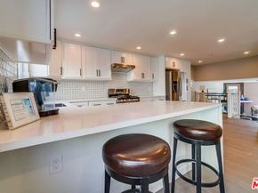 1832 Rockefeller Lane 9, Redondo Beach CA 90278