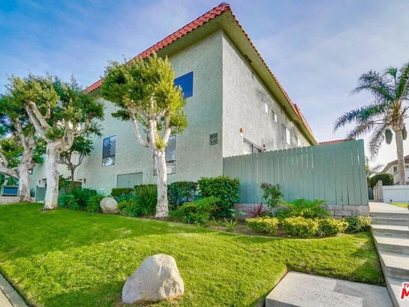 1832 Rockefeller Lane 9, Redondo Beach CA 90278