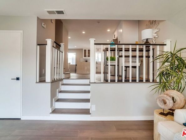 1832 Rockefeller Lane 9, Redondo Beach CA 90278