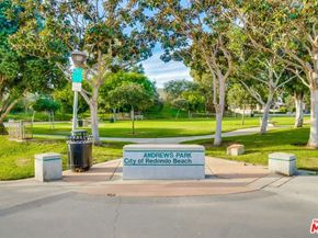 1832 Rockefeller Lane 9, Redondo Beach CA 90278