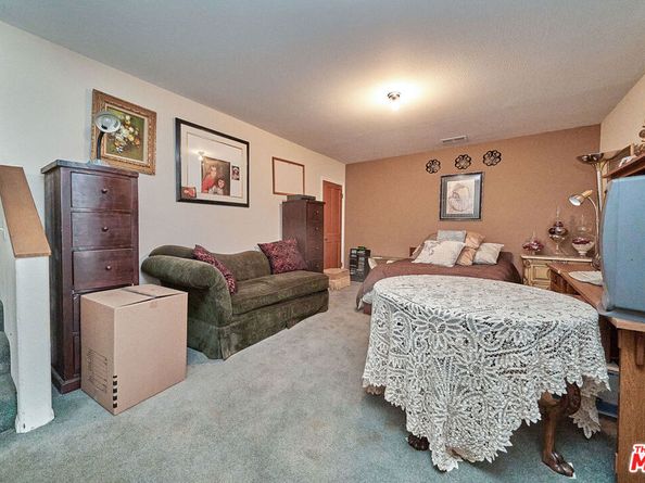 1569 W 218th Street, Torrance CA 90501
