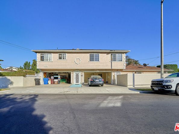 1569 W 218th Street, Torrance CA 90501