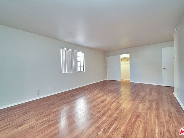 1569 W 218th Street, Torrance CA 90501