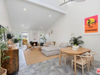3255 Paseo Gallita