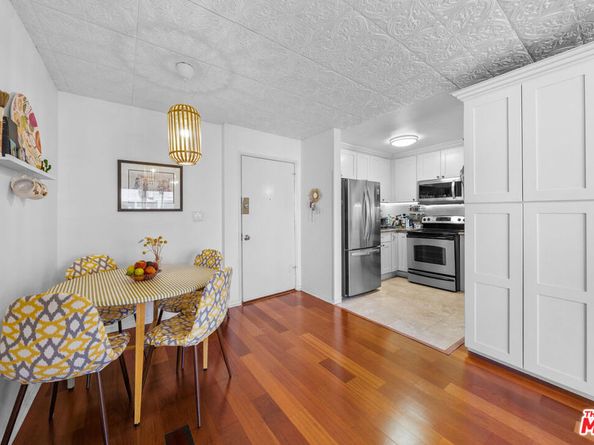 525 S Ardmore Avenue 320, Los Angeles CA 90020