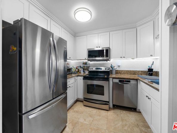 525 S Ardmore Avenue 320, Los Angeles CA 90020