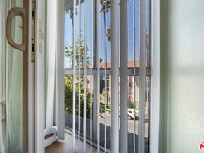 525 S Ardmore Avenue 320, Los Angeles CA 90020