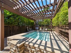 525 S Ardmore Avenue 320, Los Angeles CA 90020