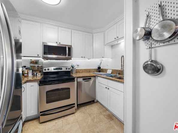 525 S Ardmore Avenue 320, Los Angeles CA 90020