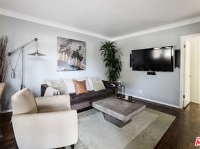 218 Venice Way, Venice CA 90291