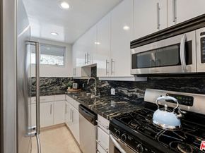 22548 Pacific Coast Highway 403, Malibu CA 90265