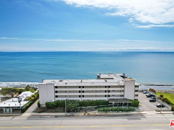 22548 Pacific Coast Highway 403, Malibu CA 90265