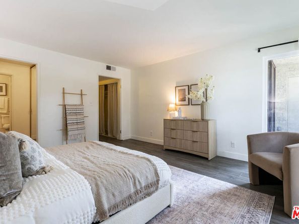 4321 Los Feliz Boulevard 1, Los Angeles CA 90027