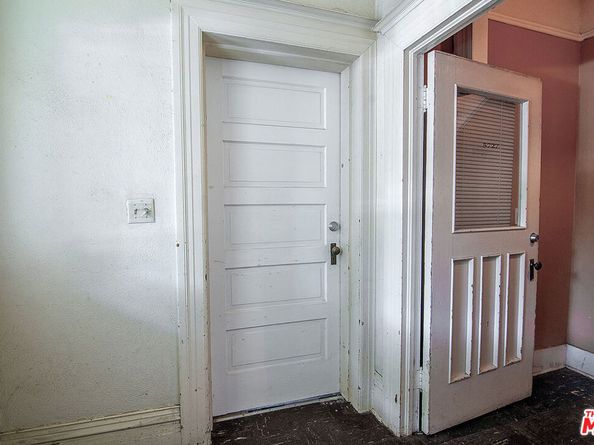 5727 Benner Street, Los Angeles CA 90042