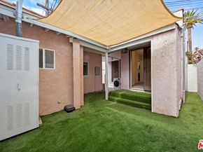 2840 S Mansfield Avenue, Los Angeles CA 90016