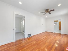 2840 S Mansfield Avenue, Los Angeles CA 90016