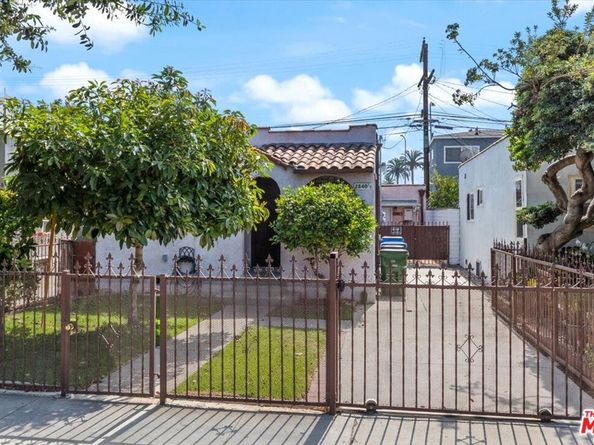 2840 S Mansfield Avenue, Los Angeles CA 90016