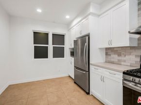 7100 Playa Vista Drive 123, Playa Vista CA 90094
