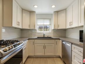 1837 11th Street 3, Santa Monica CA 90404