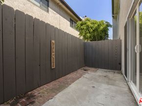 1837 11th Street 3, Santa Monica CA 90404