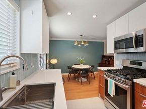 5811 Woodman Avenue 7, Valley Glen CA 91401