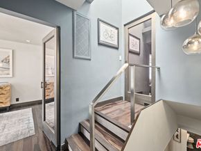 36 Navy Street 3, Venice CA 90291