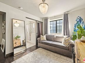 36 Navy Street 3, Venice CA 90291