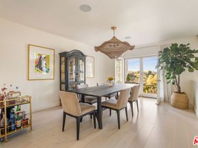 2299 Gloaming Way, Beverly Hills CA 90210