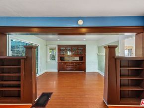4812 Arlington Avenue, Los Angeles CA 90043