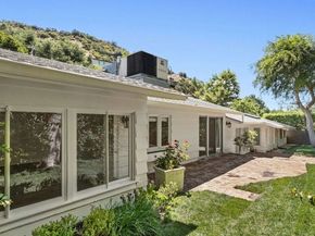 3933 Mandeville Canyon Road, Los Angeles CA 90049