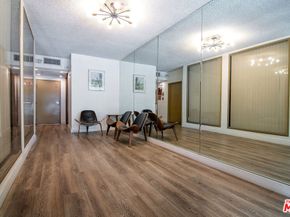 1101 Rexford Drive 302, Los Angeles CA 90035