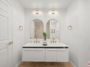 8515 Saturn Street 103, Los Angeles CA 90035