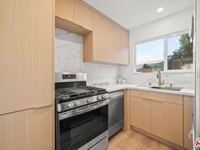 8515 Saturn Street 103, Los Angeles CA 90035