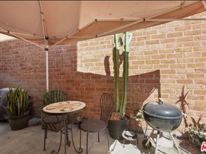 8515 Saturn Street 103, Los Angeles CA 90035