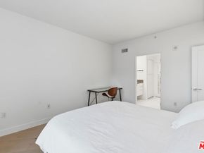 13700 Marina Pointe Drive 1629, Marina Del Rey CA 90292
