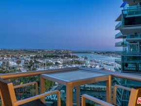 13700 Marina Pointe Drive 1629, Marina Del Rey CA 90292
