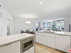 13700 Marina Pointe Drive 1629, Marina Del Rey CA 90292