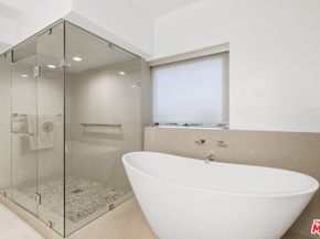 13700 Marina Pointe Drive 1629, Marina Del Rey CA 90292