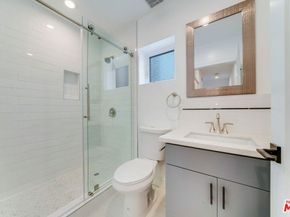 1800 S Highland Avenue, Los Angeles CA 90019